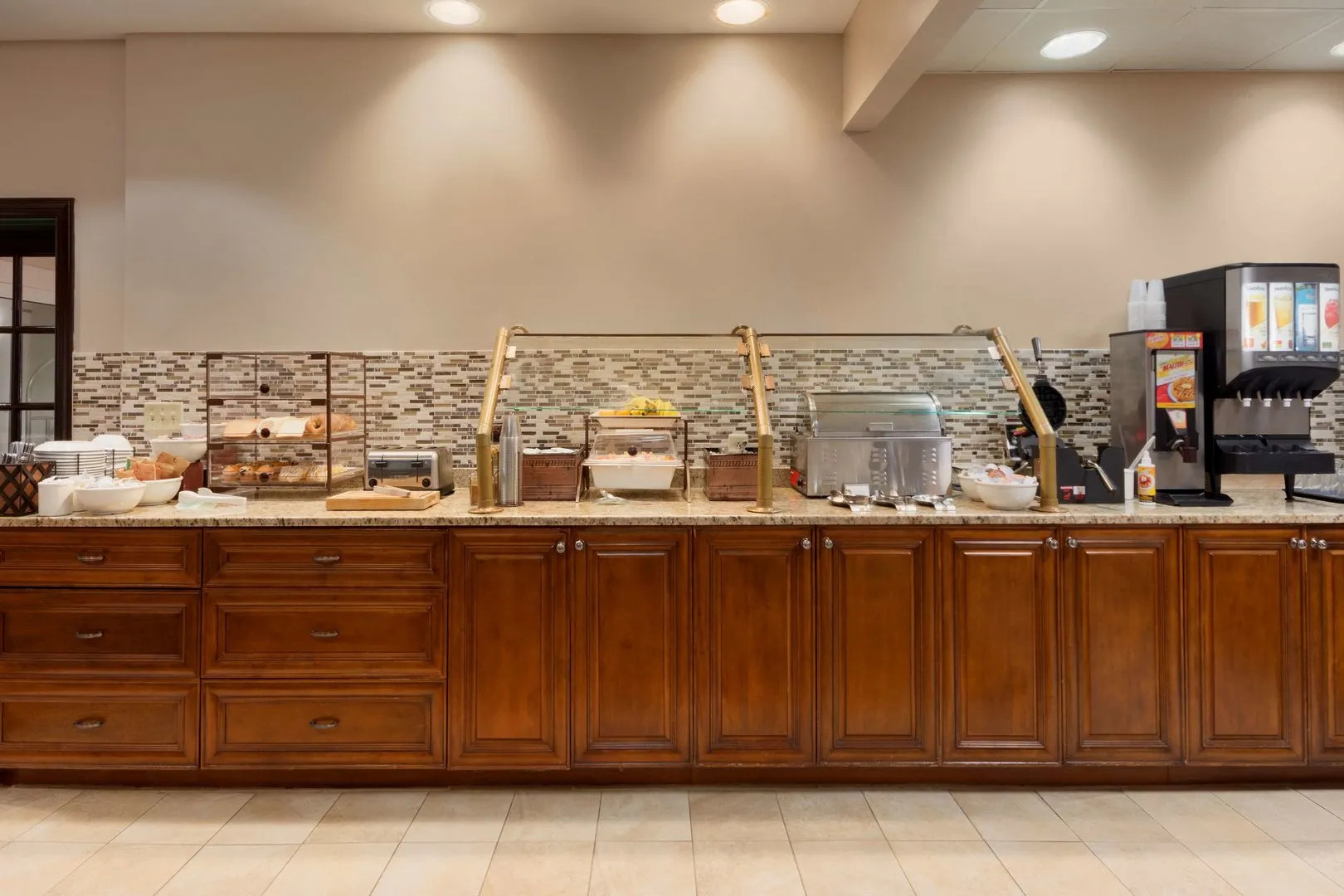 Country Inn & Suites by Radisson, Buford at Mall of Georgia, GA