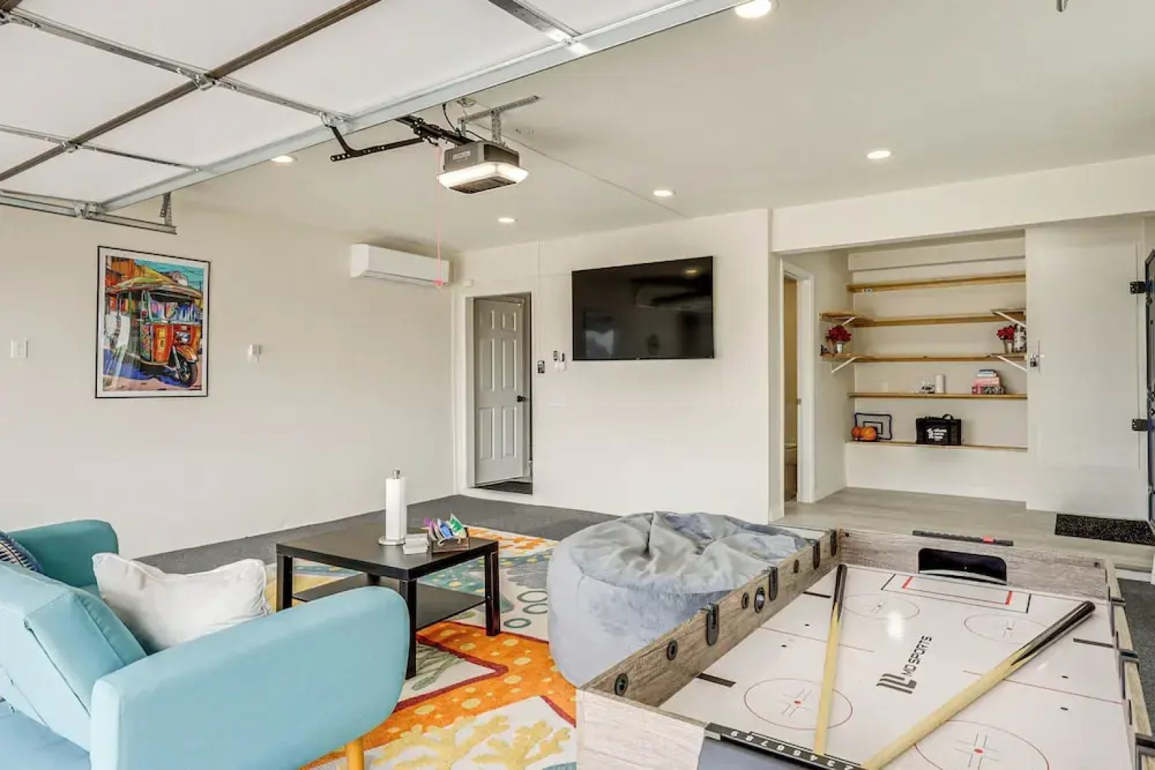 'the Maharaja Retreat' w/ Hot Tub & EV Charger!