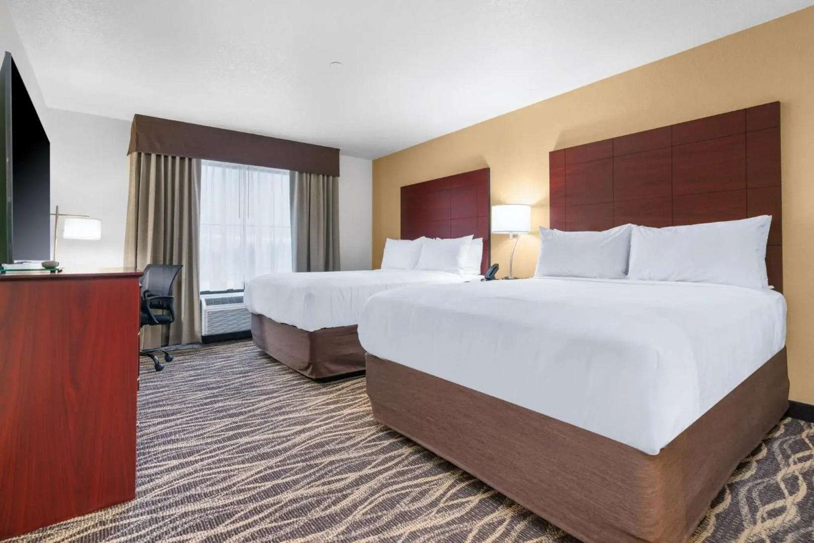 Cobblestone Hotel & Suites - Lynden