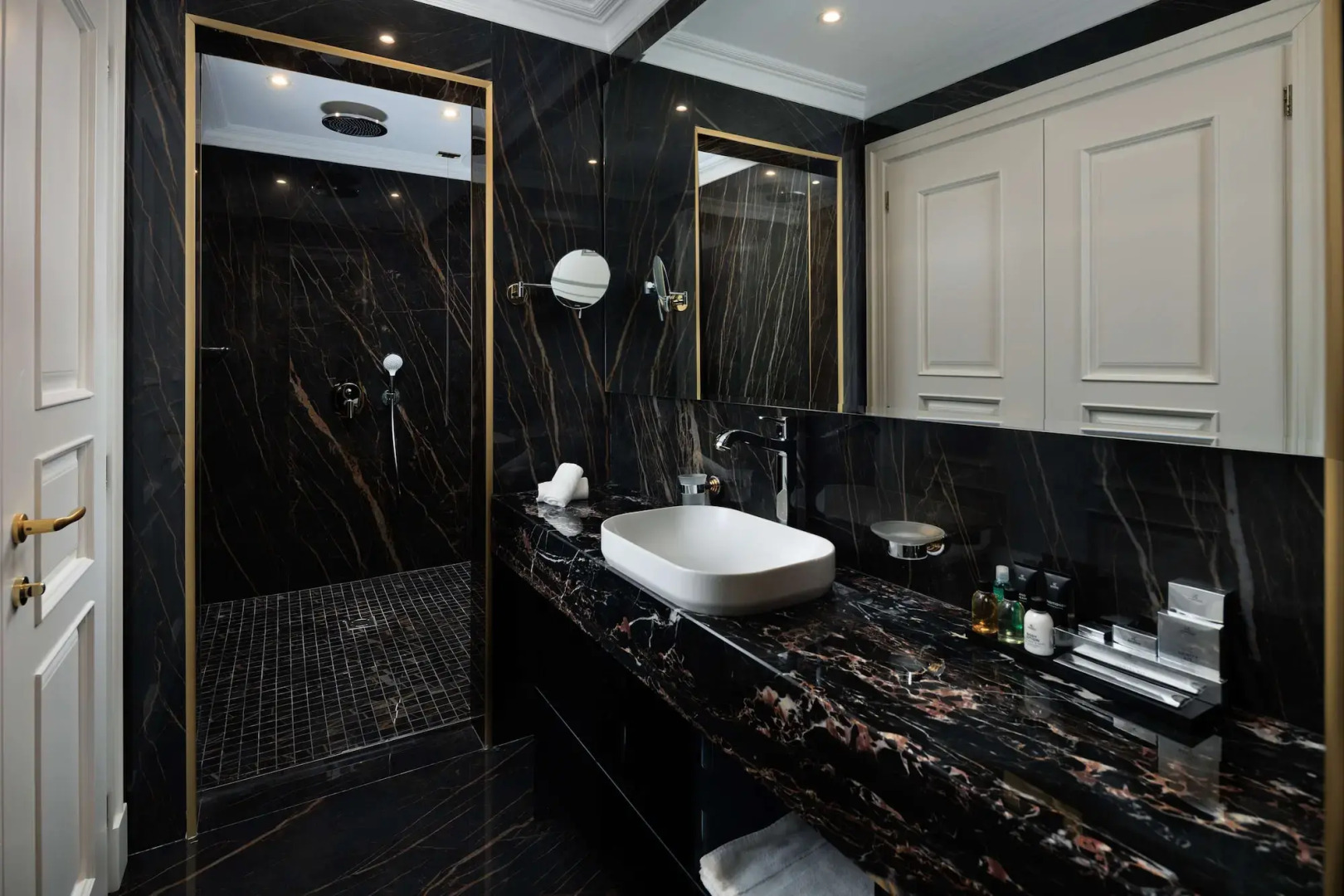 Radisson Collection Morina Hotel, Tirana