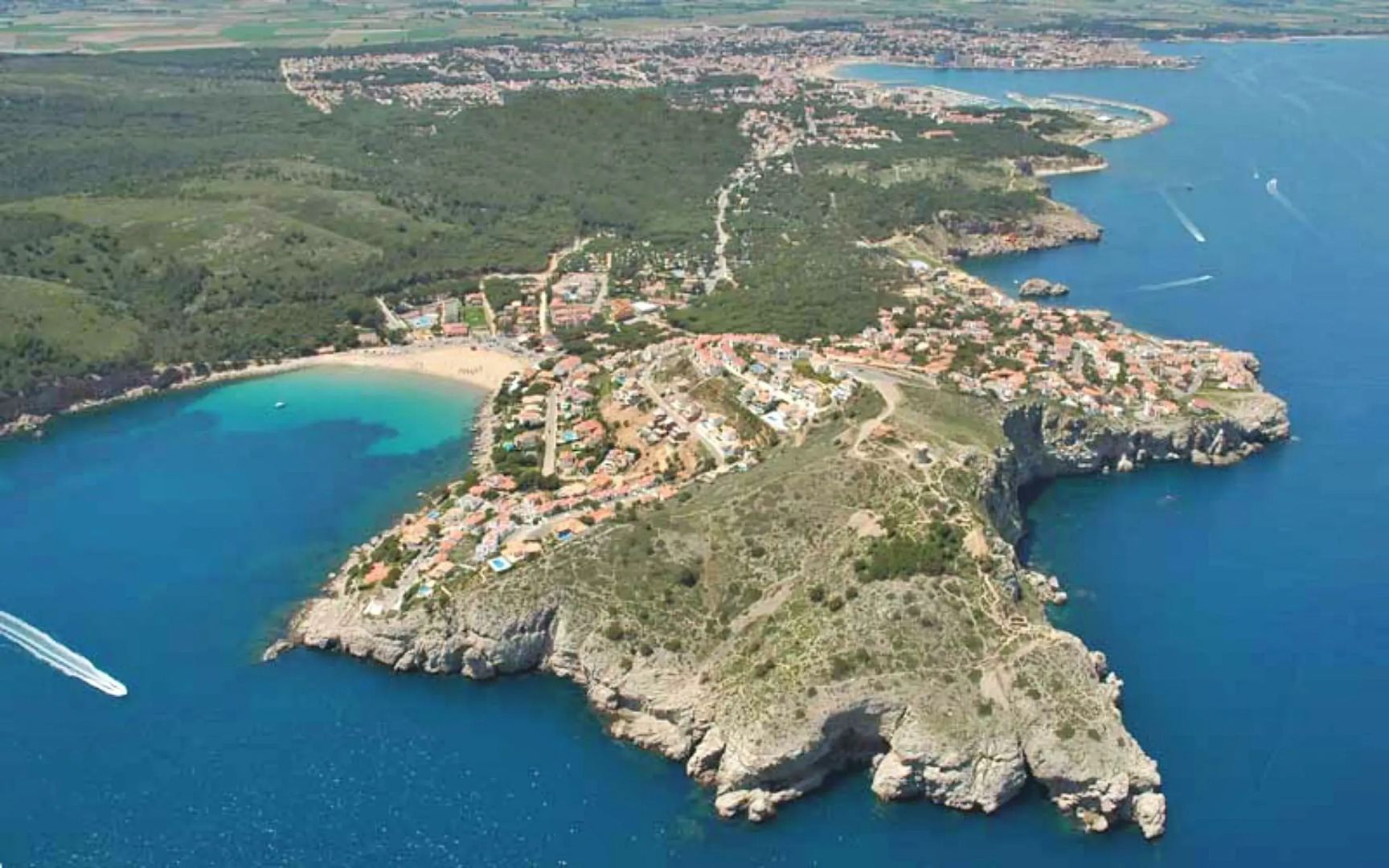 Ribes Apartamento con Jardín