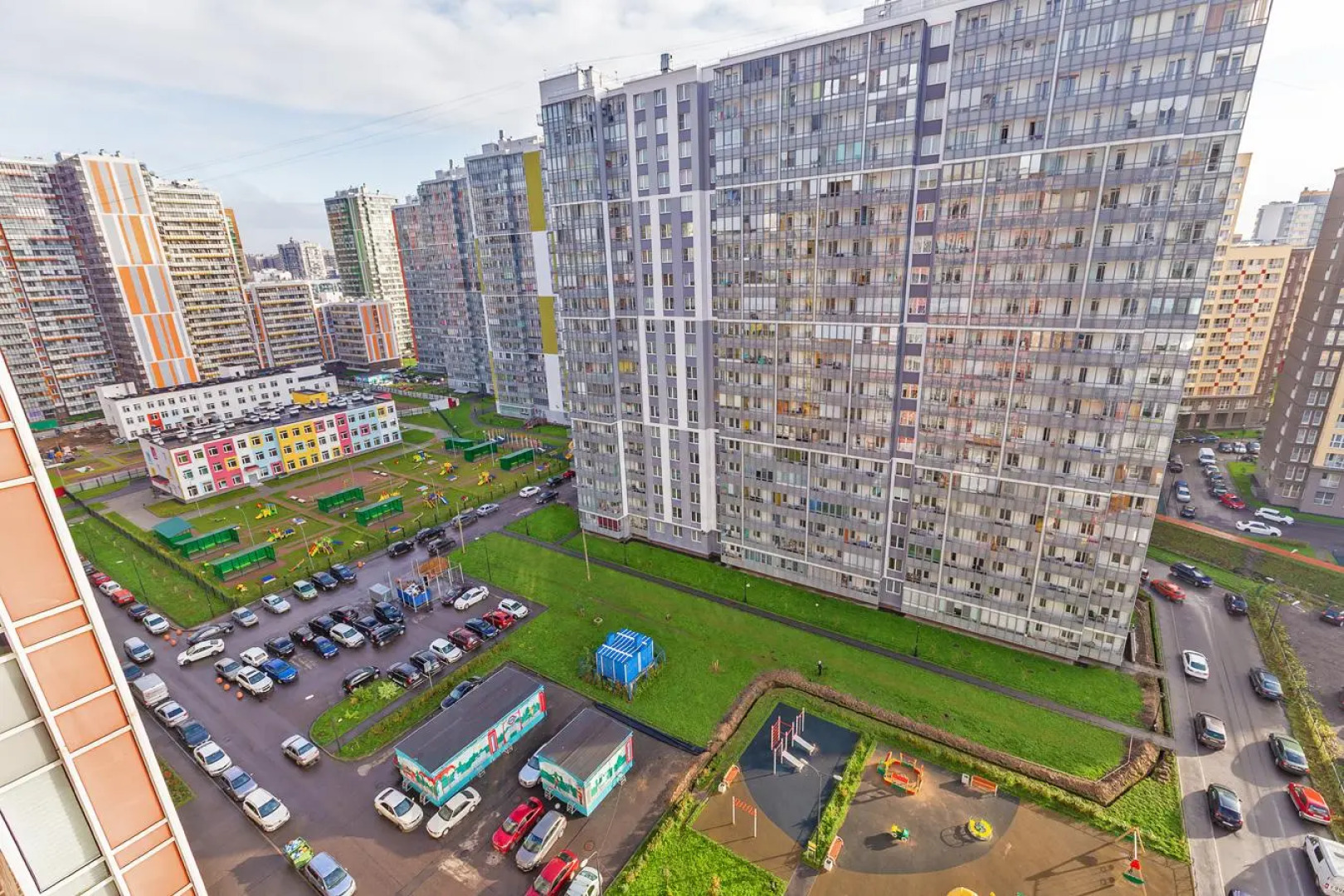 LikeHomeAparts (ЛайкХоумАпартс) на проспекте Европейский 8