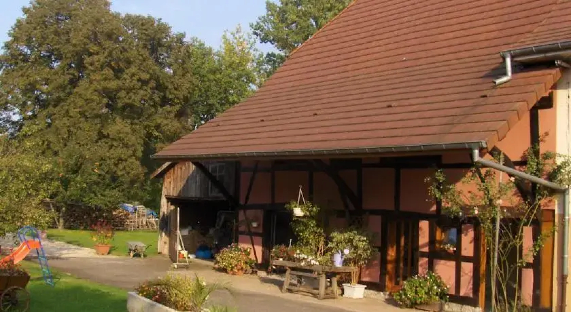 Les Greniers dAutrage