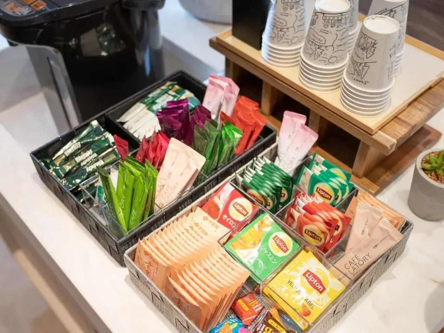 Super Hotel Anan Shiyakushomae