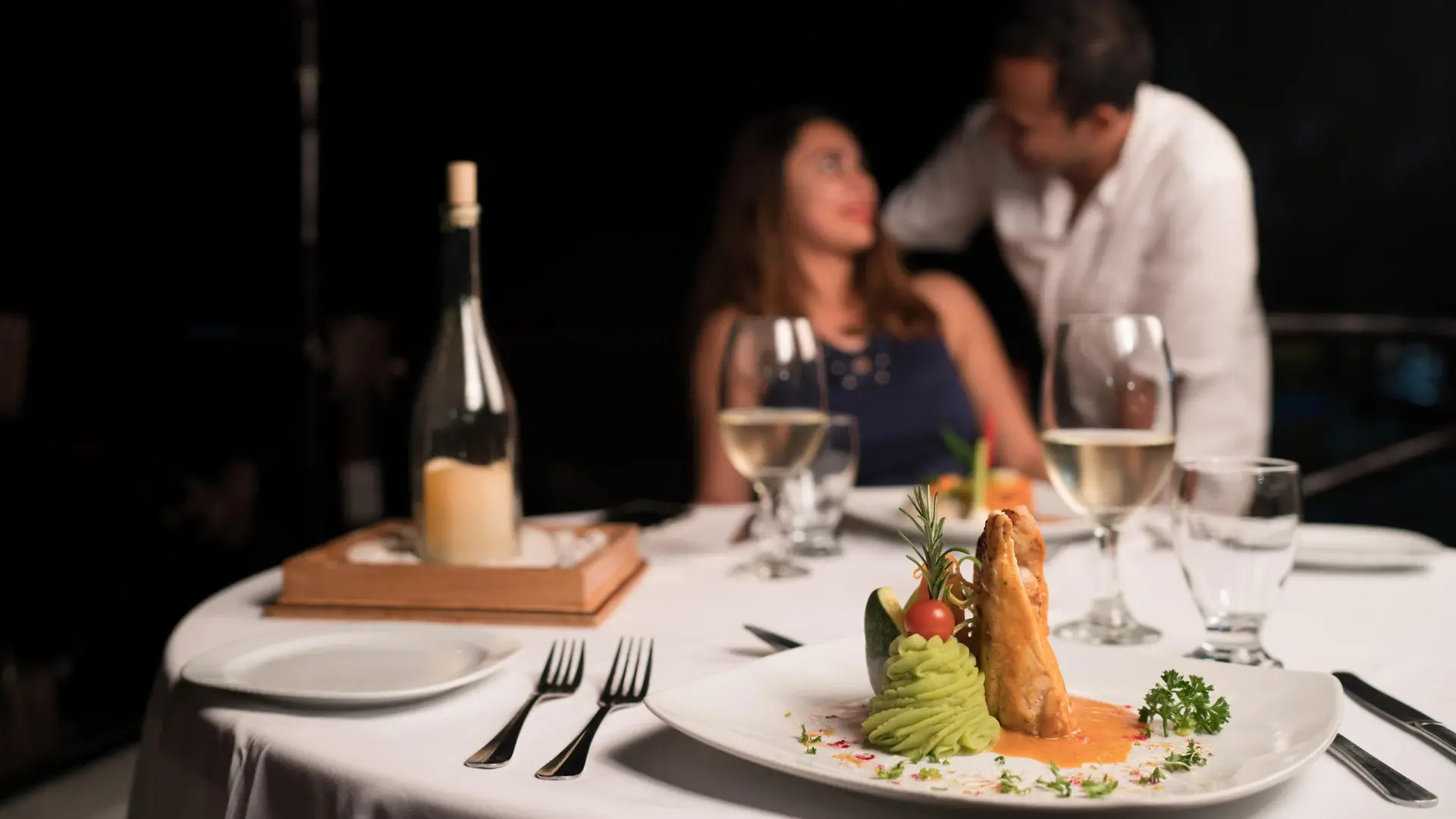 Costa Sur Resort & Spa