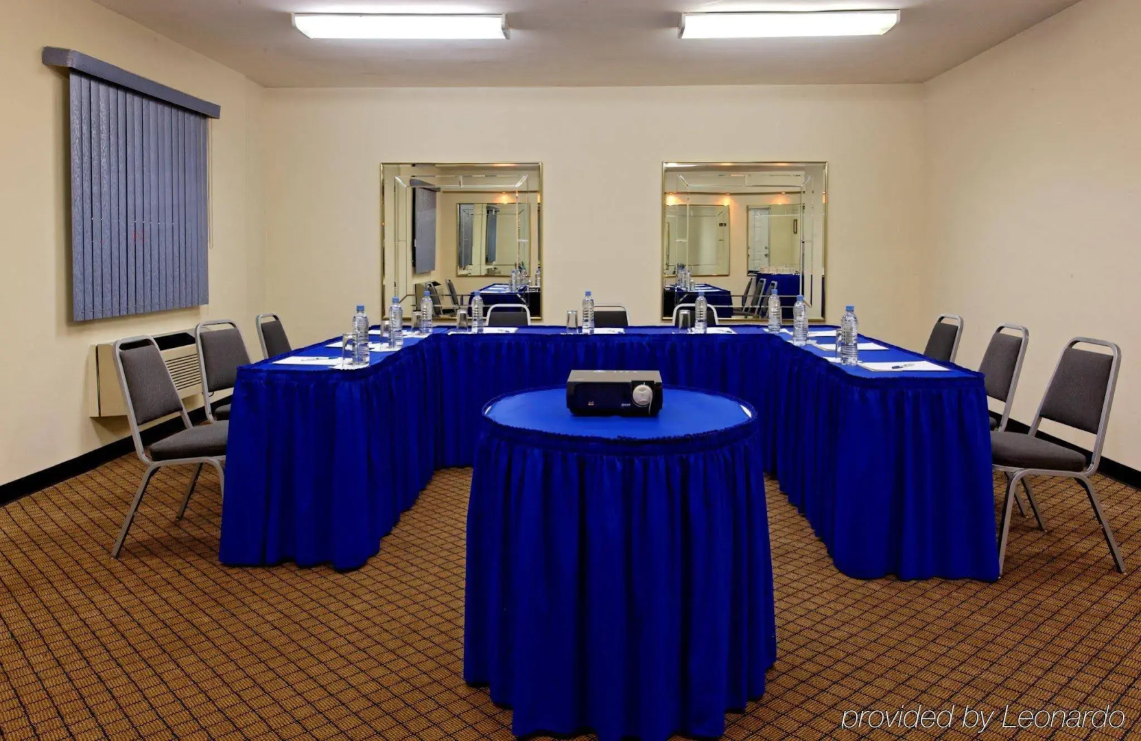 Holiday Inn Express Piedras Negras by IHG