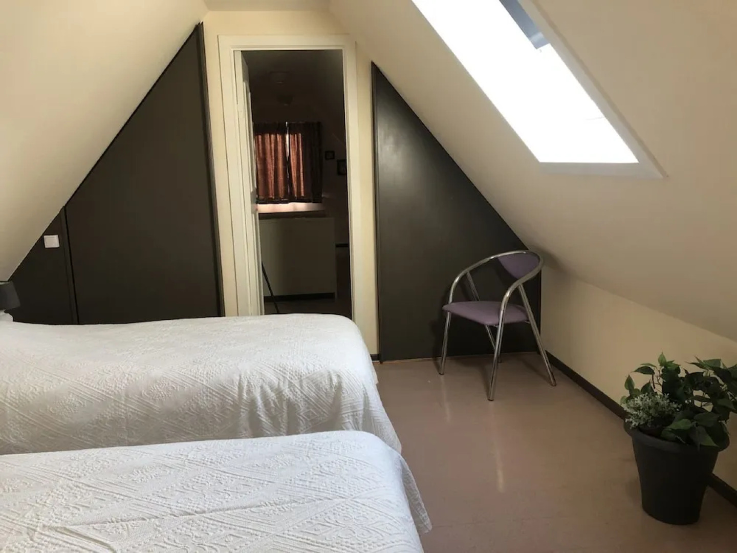 Holiday Home in Bredene, Terrace, Fenced Garden