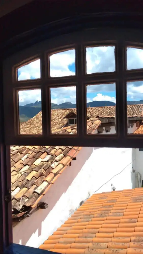 Solar Cláudio Manuel Pousada