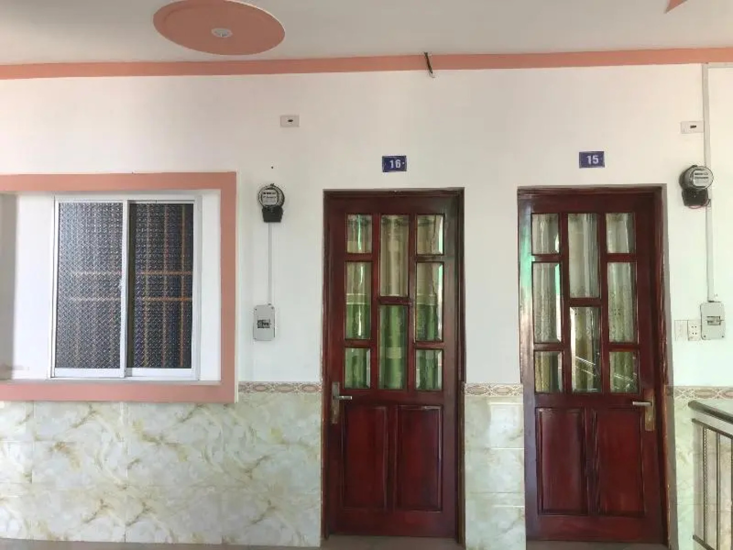 Hoa Ban Hotel by ZUZU