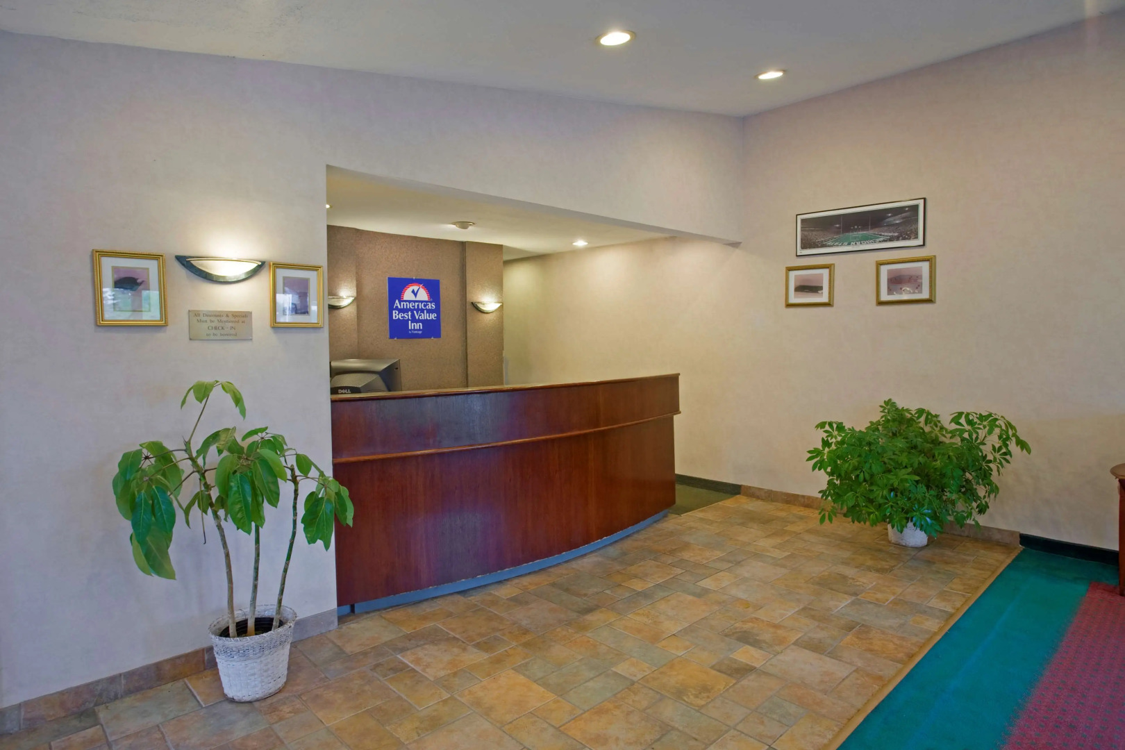 Americas Best Value Inn Lansing