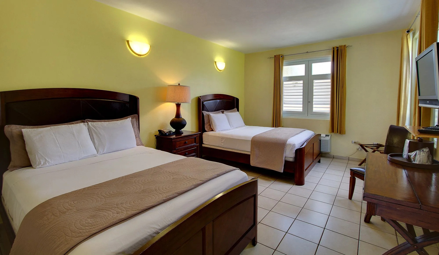 Cidra Country Club Inn & Villas