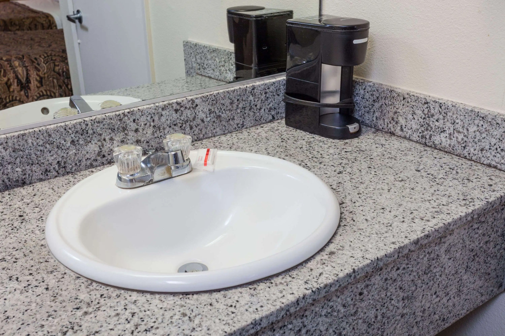 Days Inn by Wyndham Anaheim West