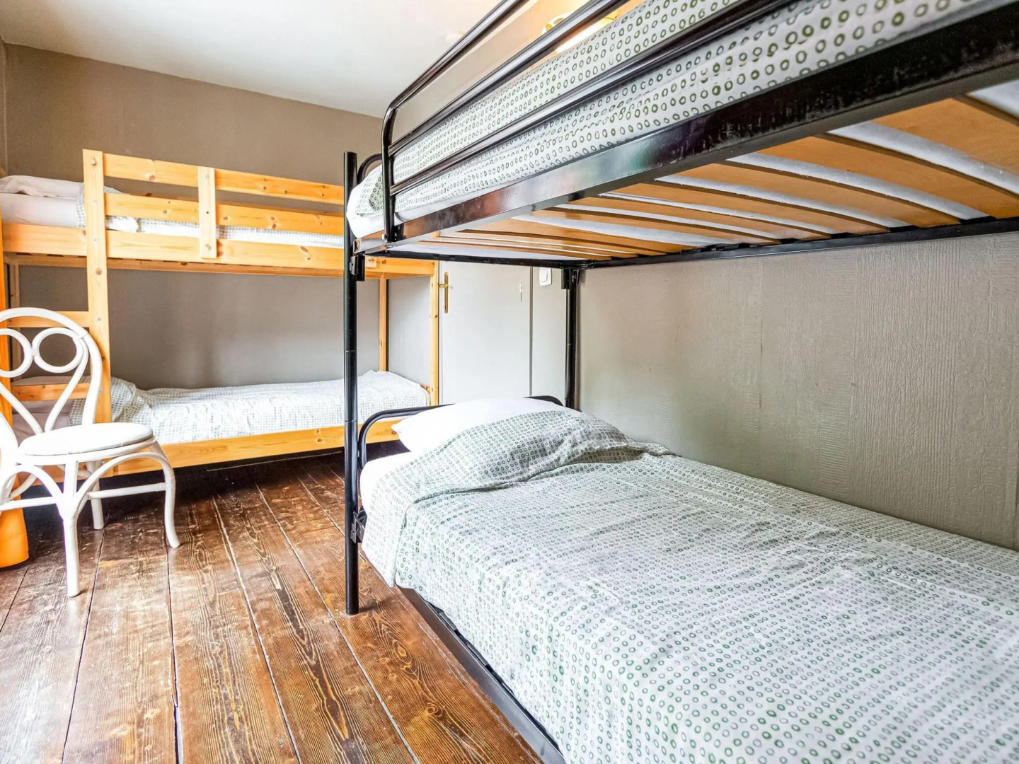 Spacious Holiday Home in Bruges