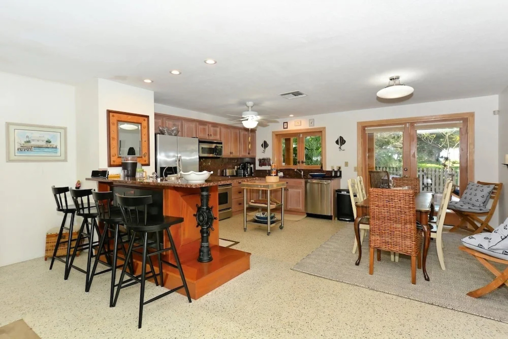 The Lady Fish 3 Bedroom Home by RedAwning