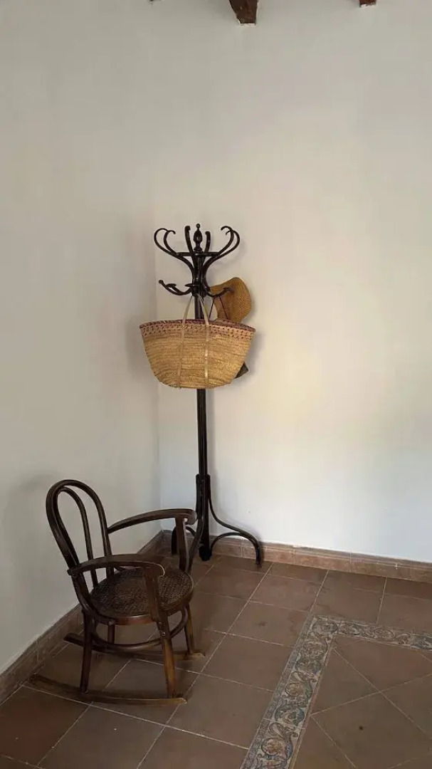 Room-magnolia Loft A Spacious, Authent