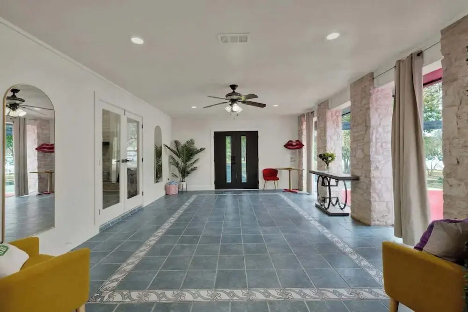 Whitewater River House - Game Room, Firepit, Walking Distance to Whitewater Amphitheater!