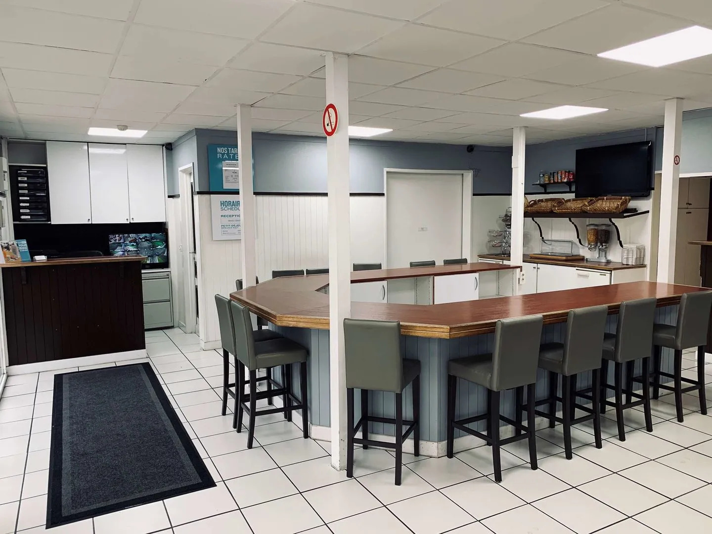 Kyriad Direct Rouen Sud - Val de Reuil