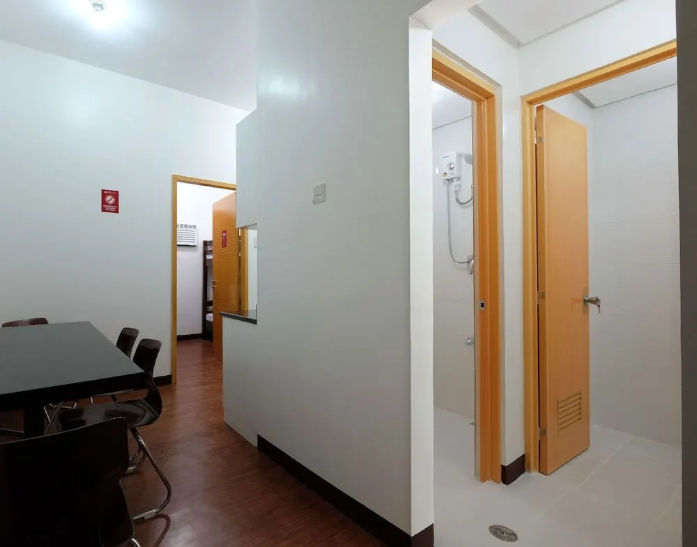 ZEN Rooms Woodridge Mckinley BGC