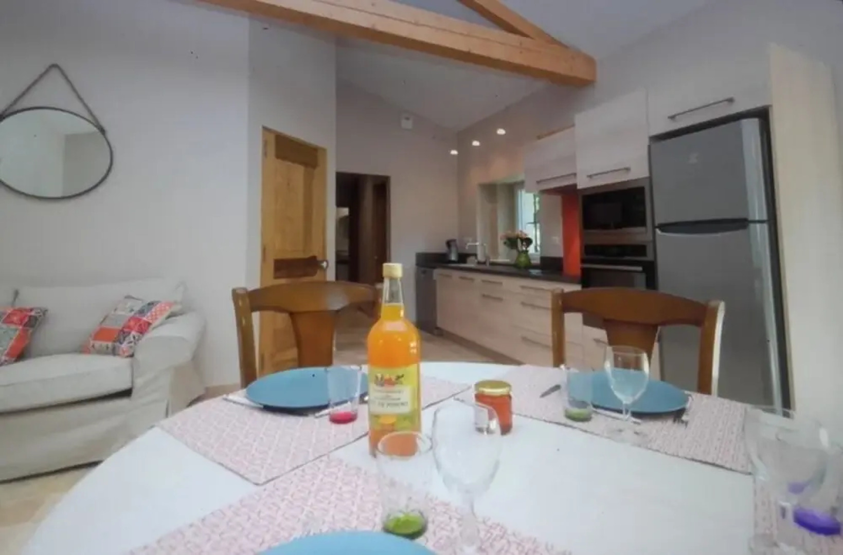 House With 2 Bedrooms in Saint Lattier, With Wonderful Mountain View, Pool Access, Furnished Garden - 50 km From the Slopes