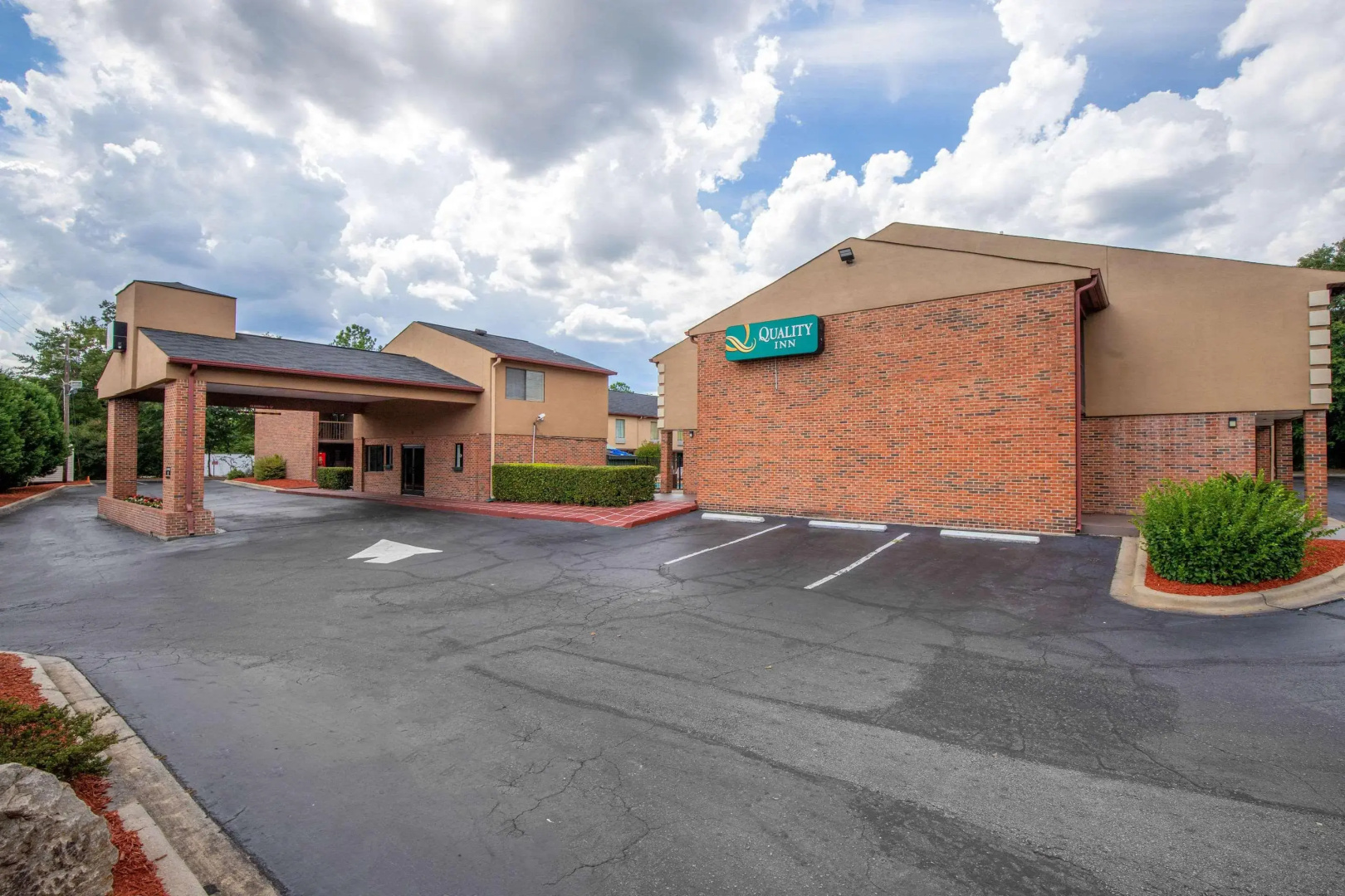 Quality Inn Columbia Airport
