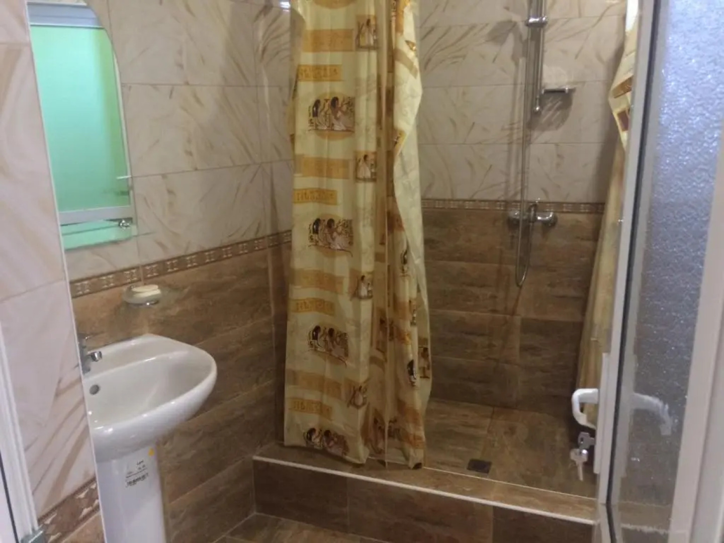 У Арсена и Наиры