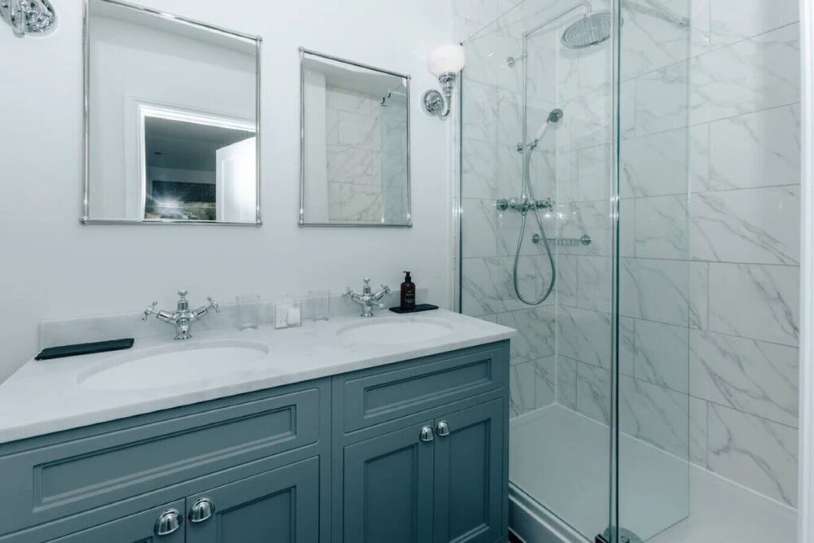 Woodvale Retreat - Sleeps 10