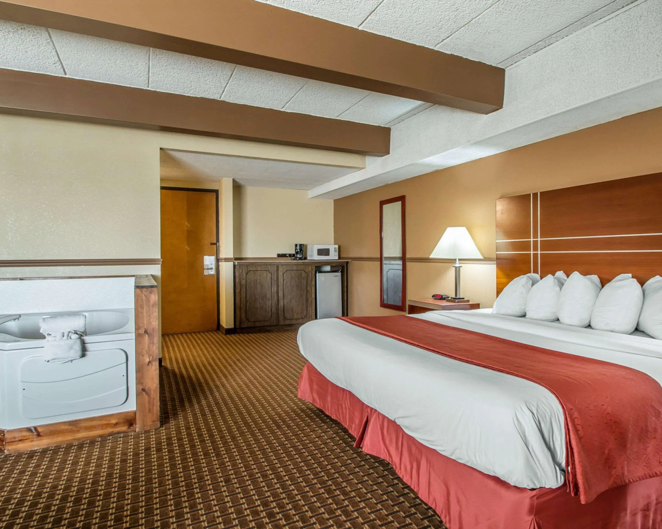 Tesla MedBed Center, East Dubuque