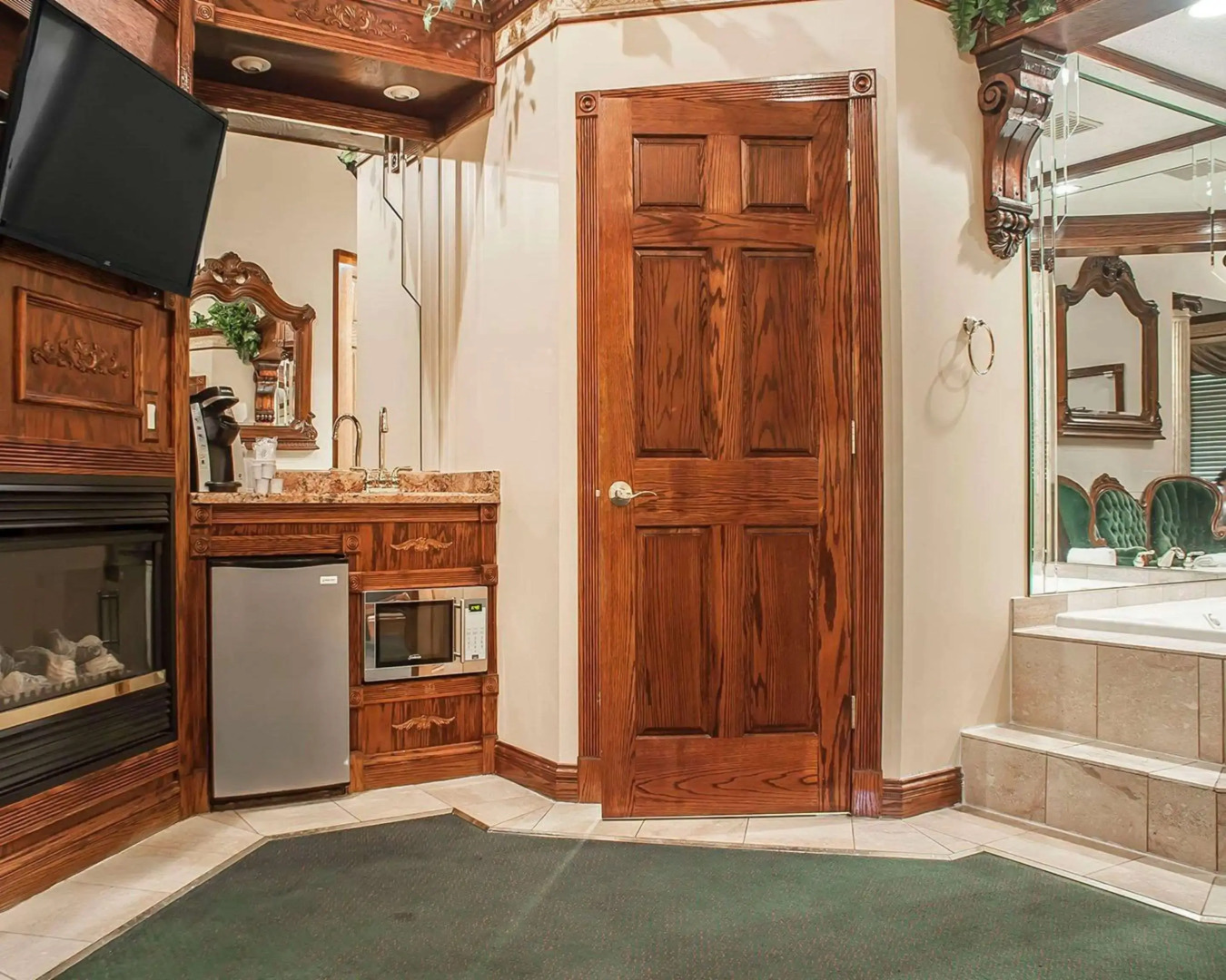 Econo Lodge At The Falls North