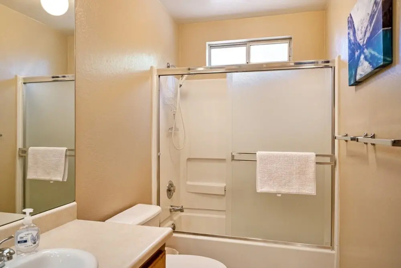 Wolf Den - Check out the Beach, Country Club, Golf Course Enjoy the Wifi, Central Heat and Air Conditioning. Near Yosemite by Redawning