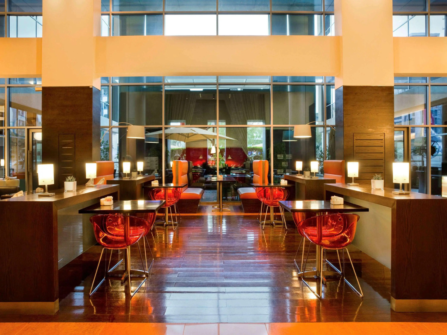 Отель ibis Al Rigga