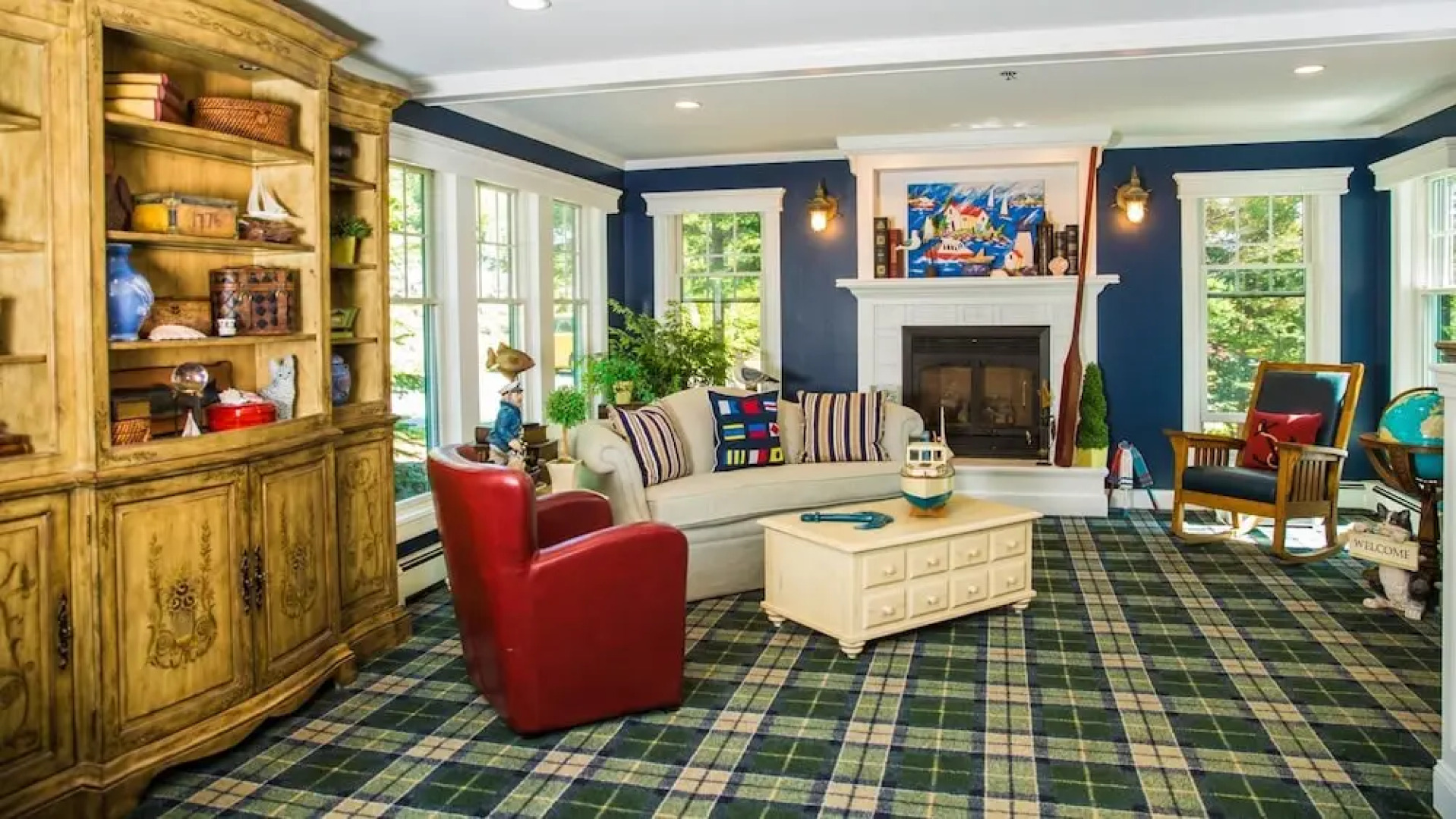 Strawberry Hill Seaside Inn