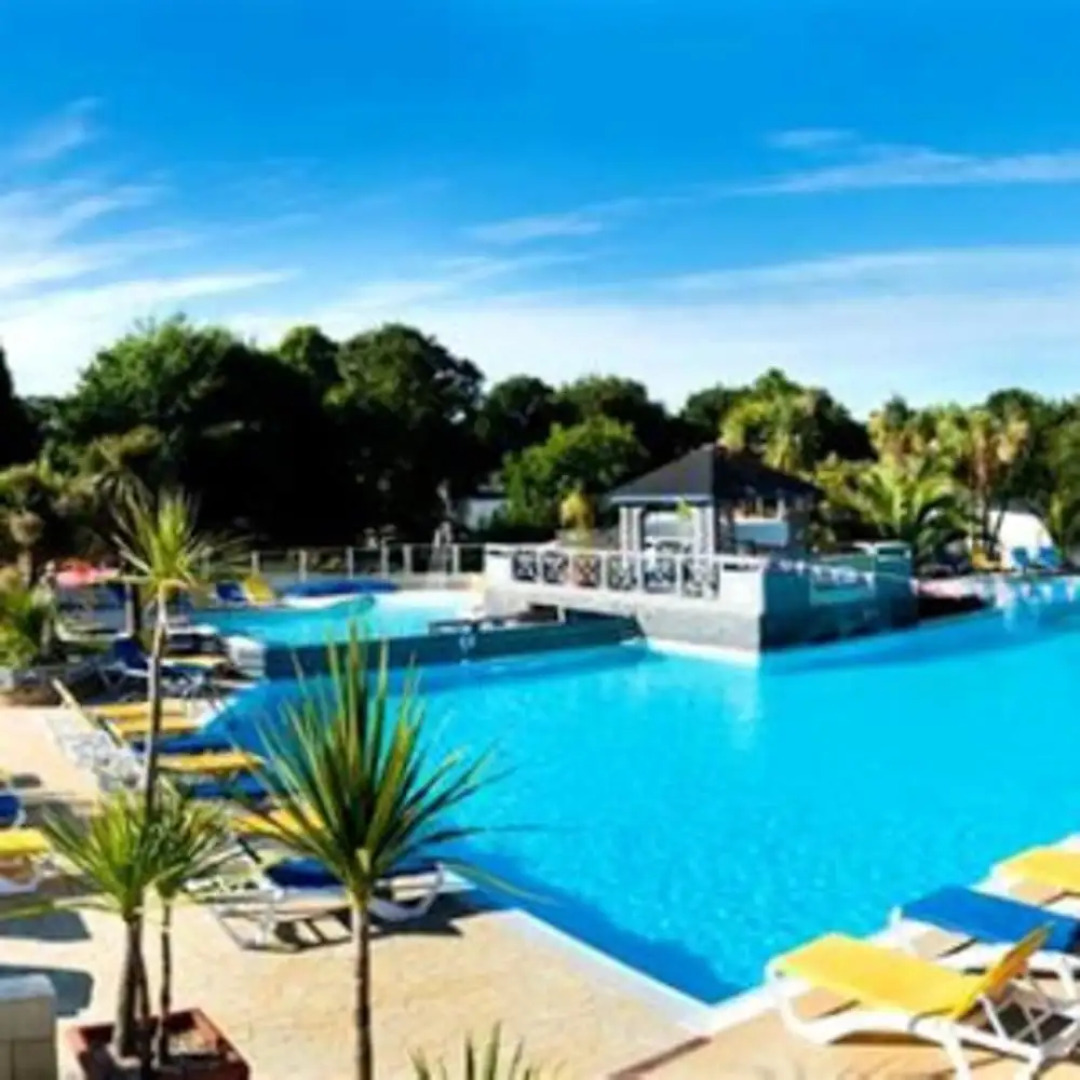 Bungalow With 2 Bedrooms in Pont-aven, With Furnished Garden - 6 km From the Beach