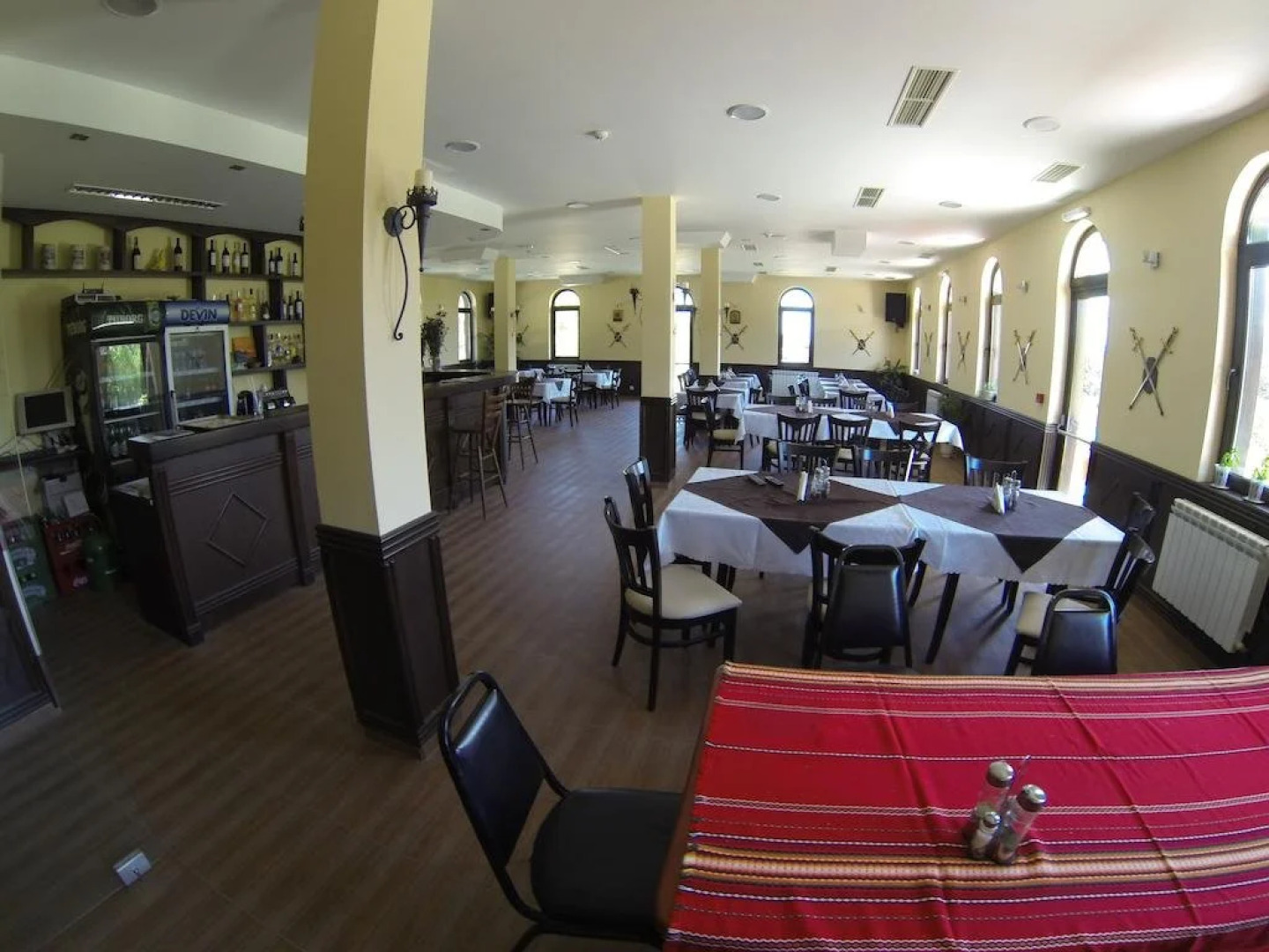 Rusaliite Adventure House