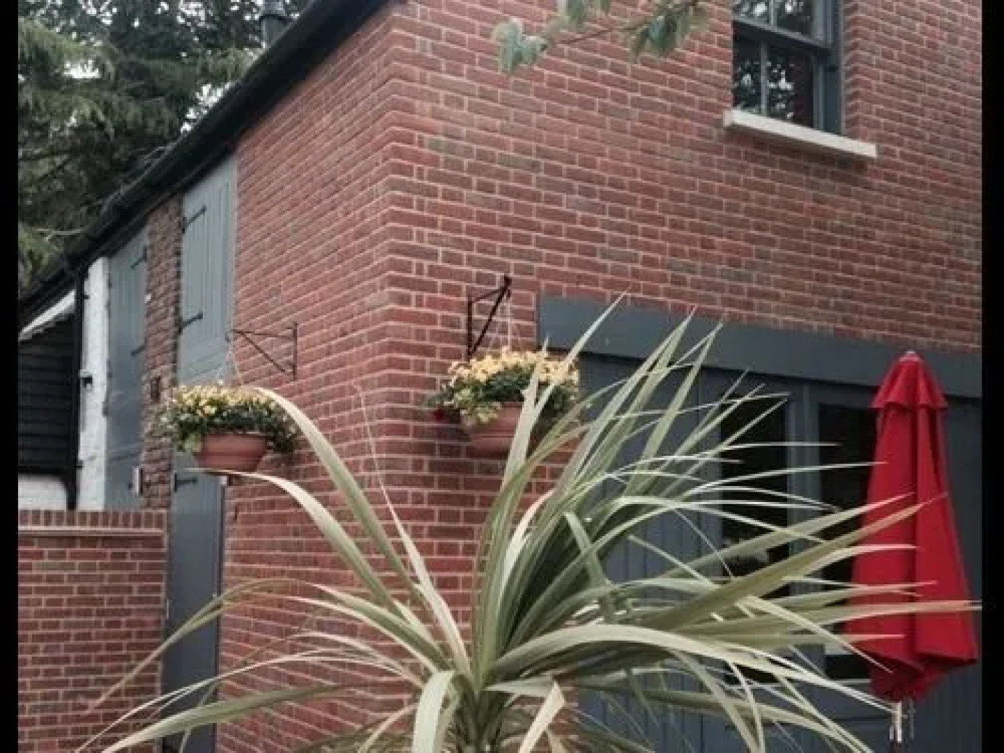 The Queen and Albert