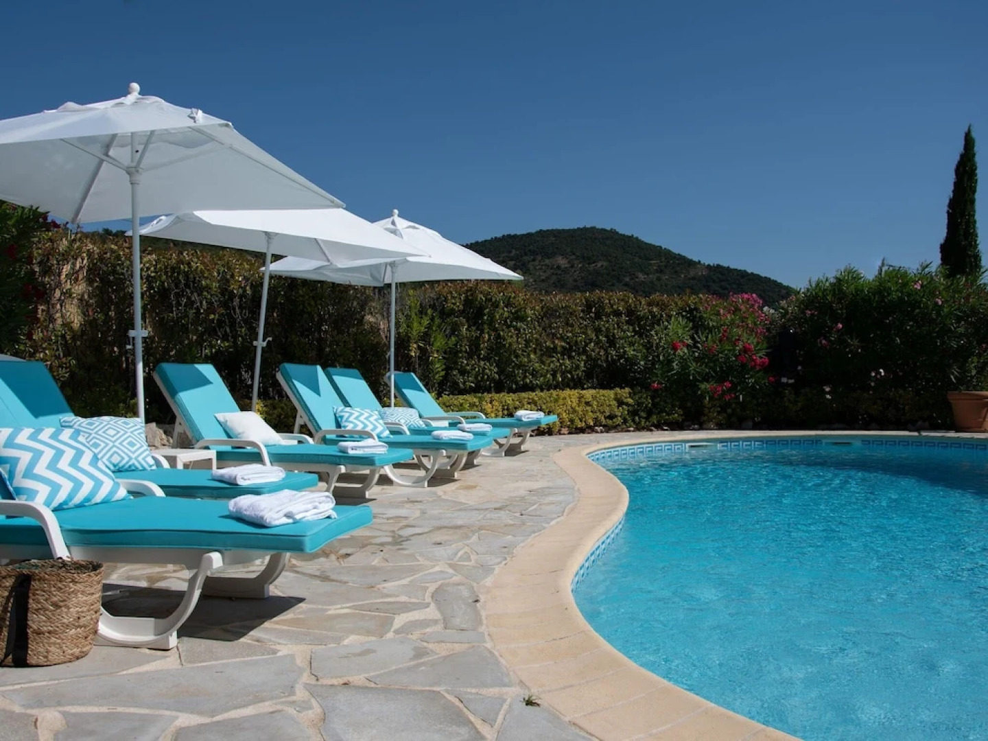 Gorgeous Villa in  Les Issambres with Swimming Pool