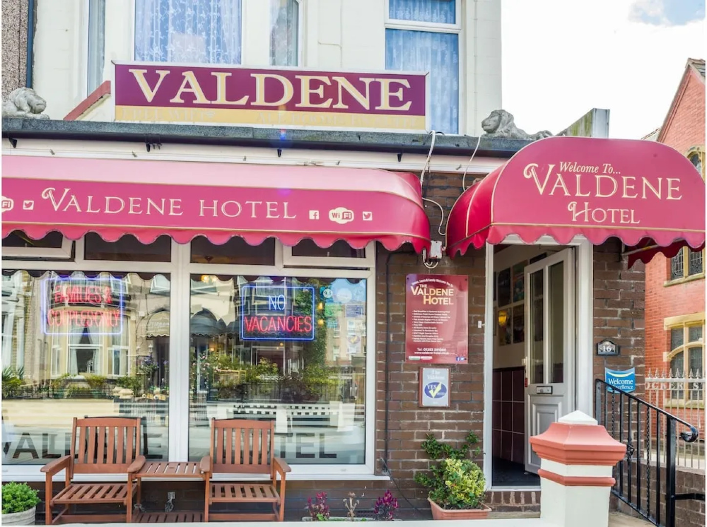Valdene Hotel