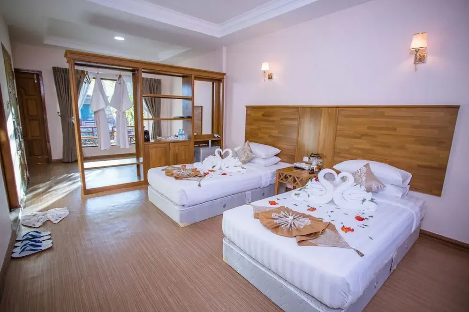 Famous Hotel Ngapali