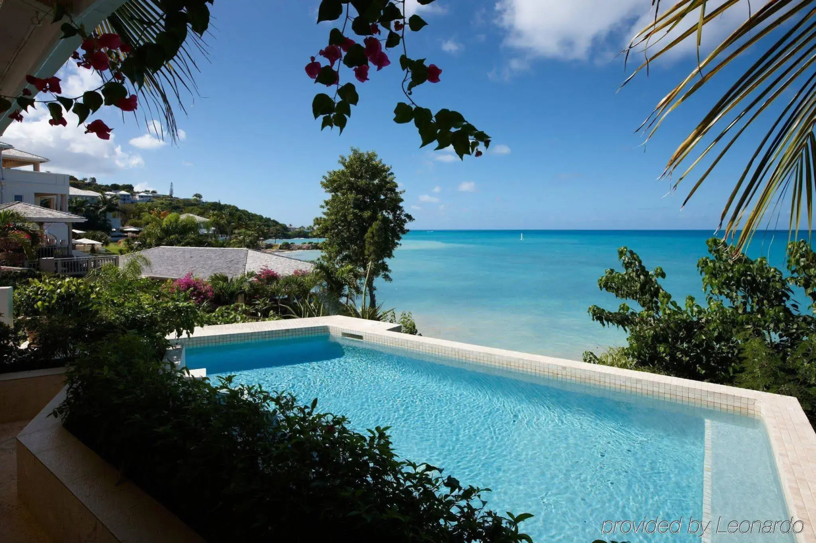 Blue Waters Resort & Spa