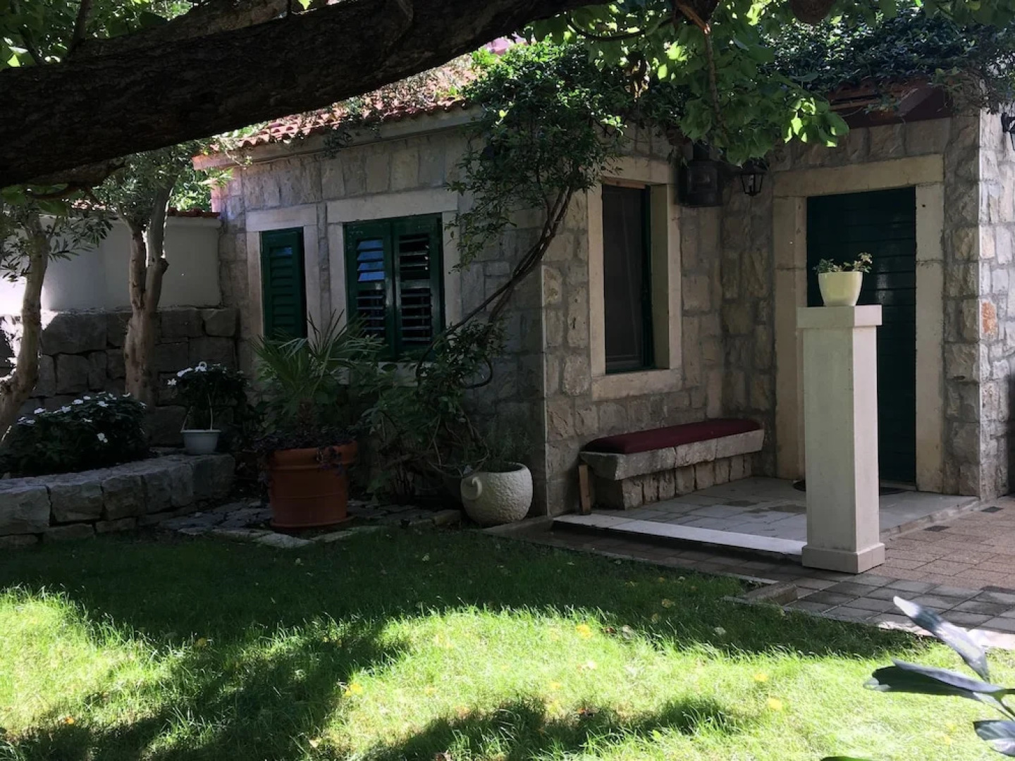 Modern Apartment in Dalmatia Near the Sea