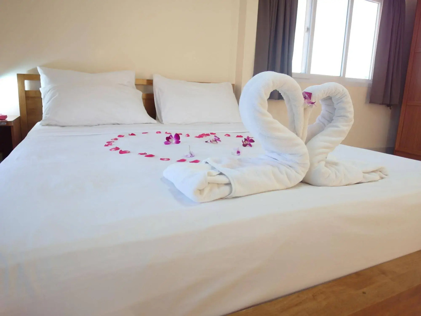 OYO 963 Sunshine Guesthouse