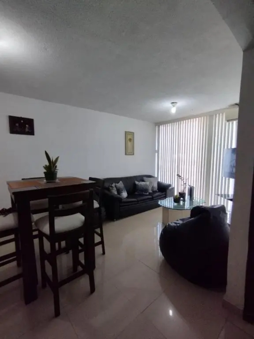 Apartamento Planta Baja frente al Aerop Intnl De Maiquetía