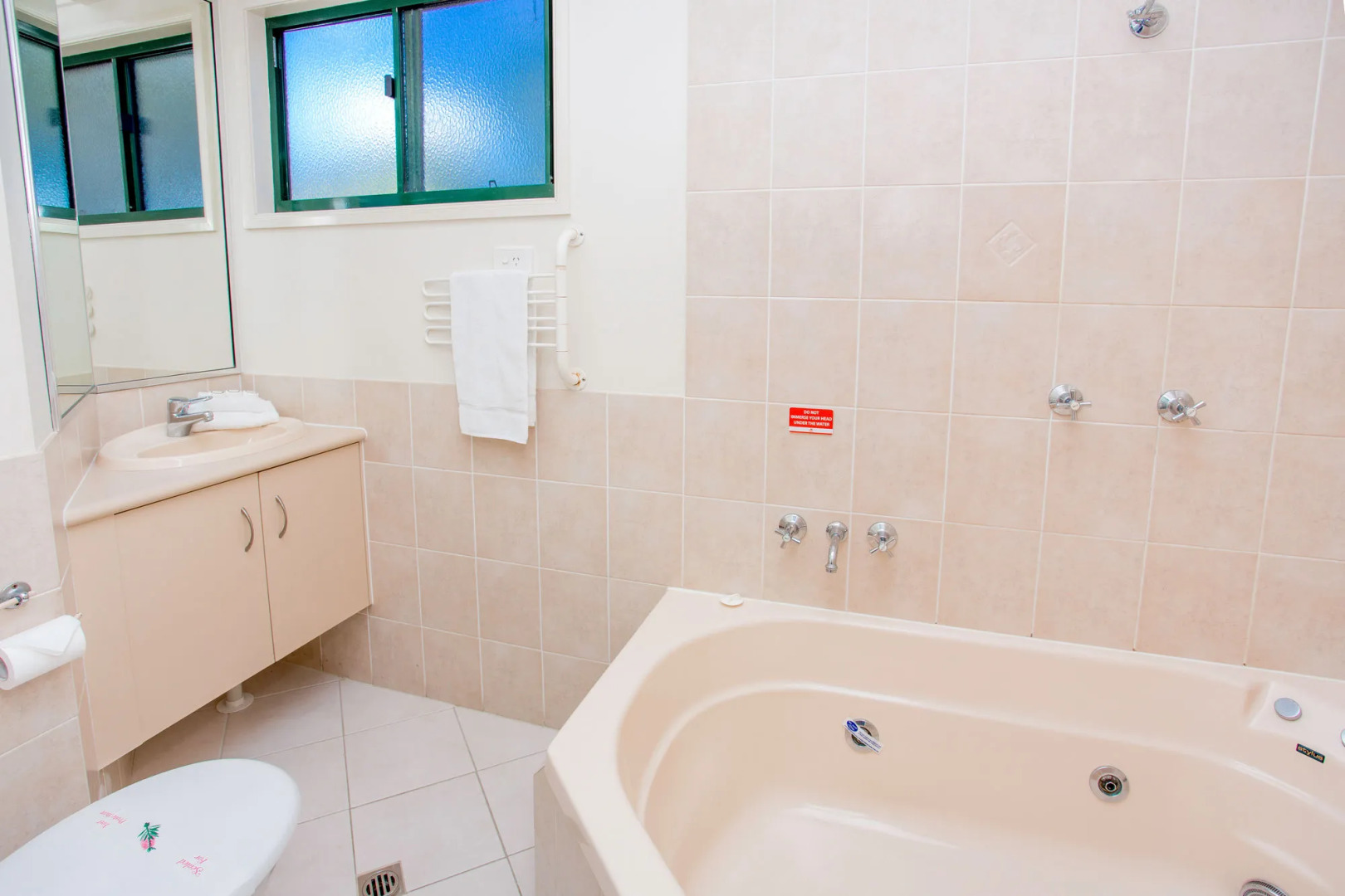 NRMA Bowen Beachfront Holiday Park