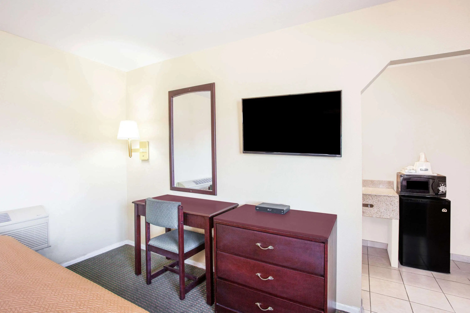 Travelodge by Wyndham Barstow