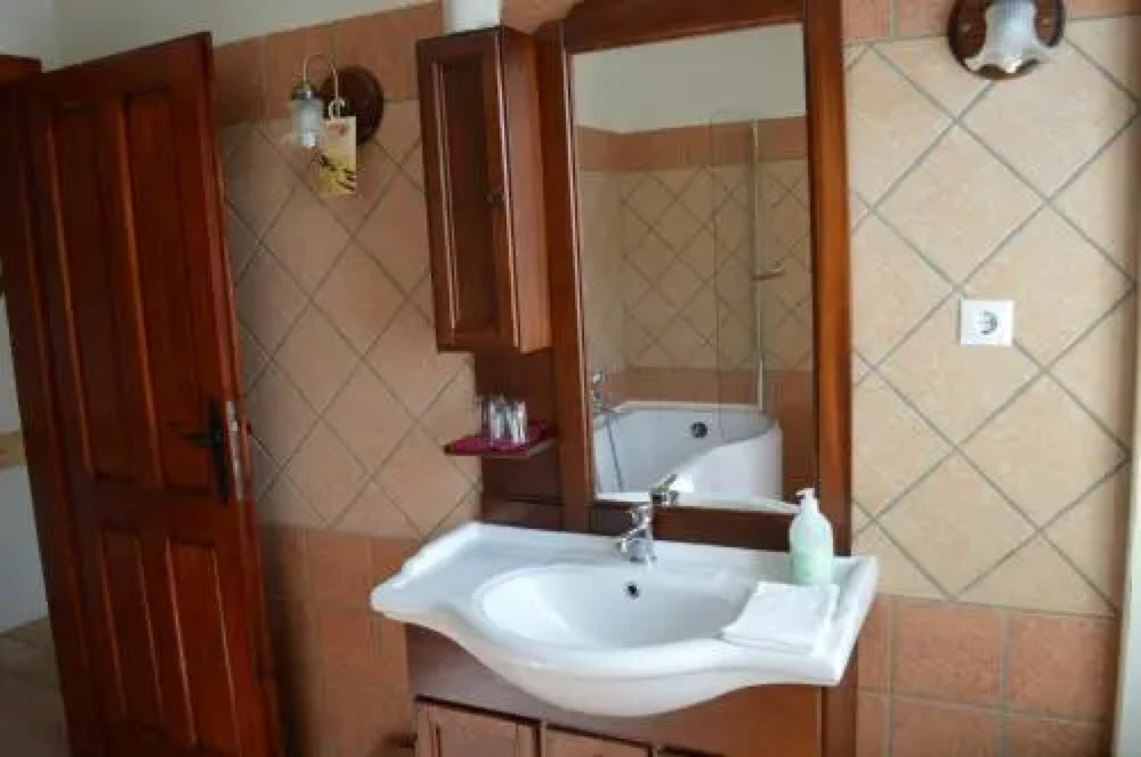 Edvy Malom Fogadó Barokk Udvarház