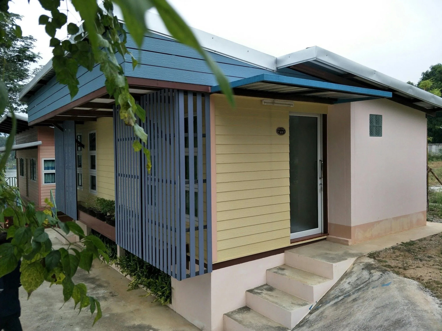 Golden Dragon Resort