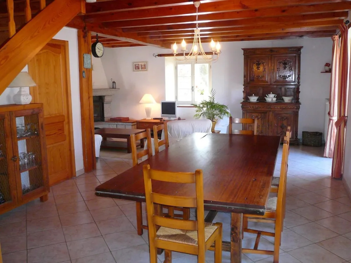 Beautiful Holiday Home in Saugues near Forest