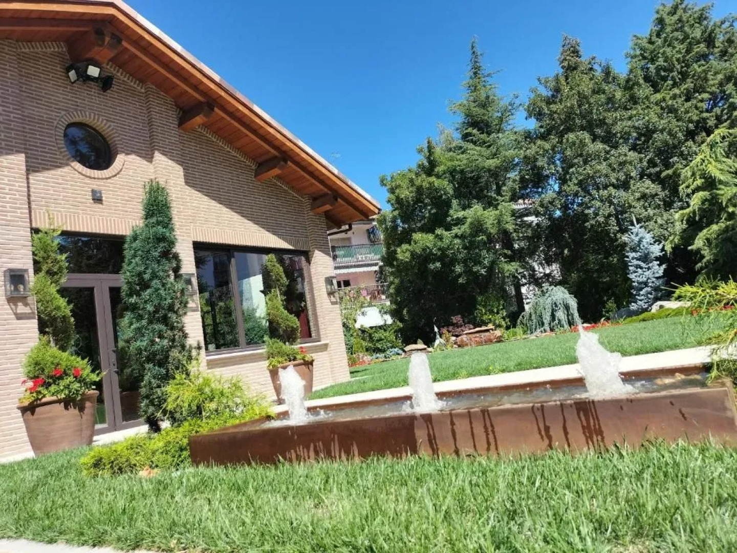 Hotel Gastronómico Los Rosales