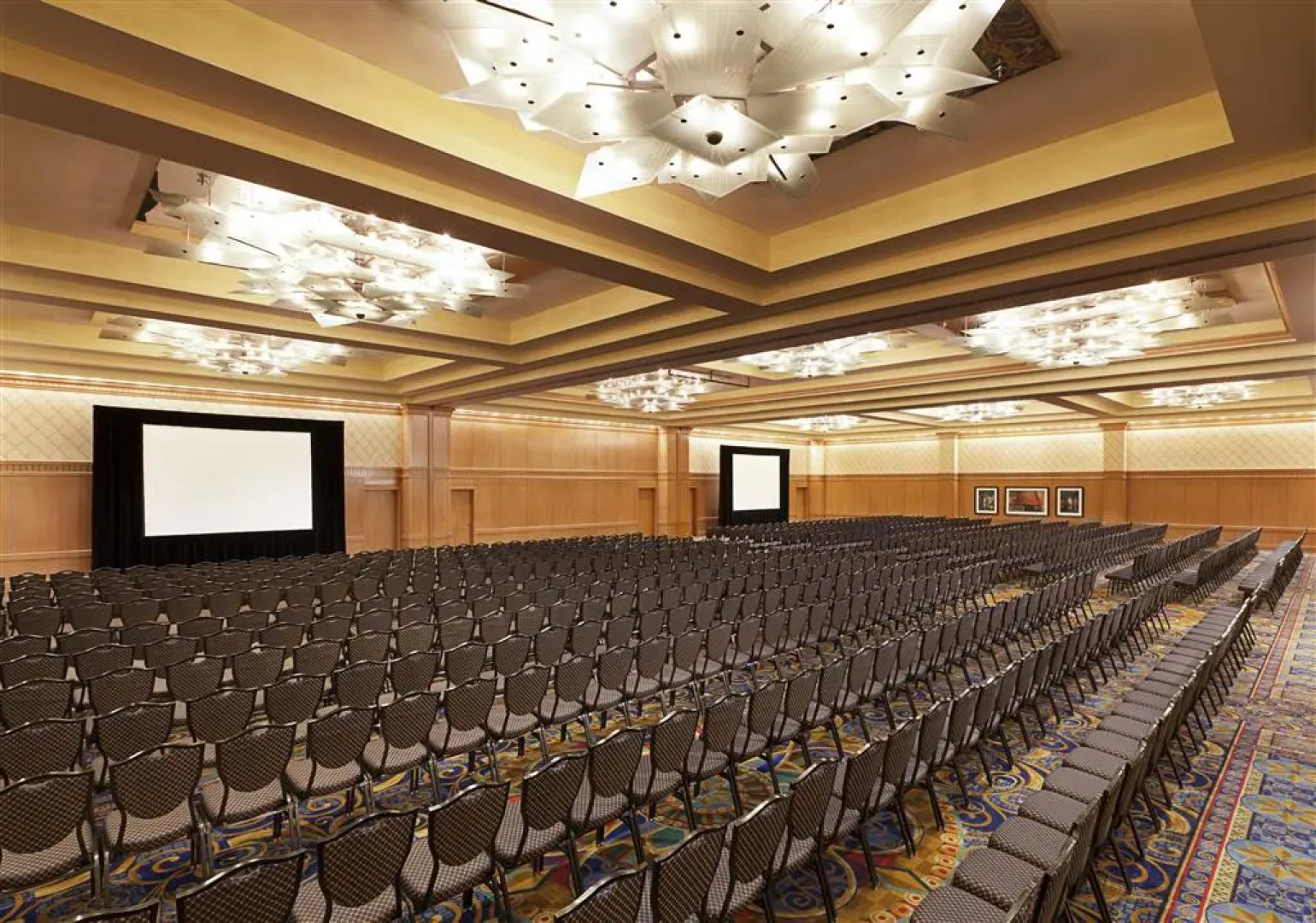 Sheraton Crescent Hotel