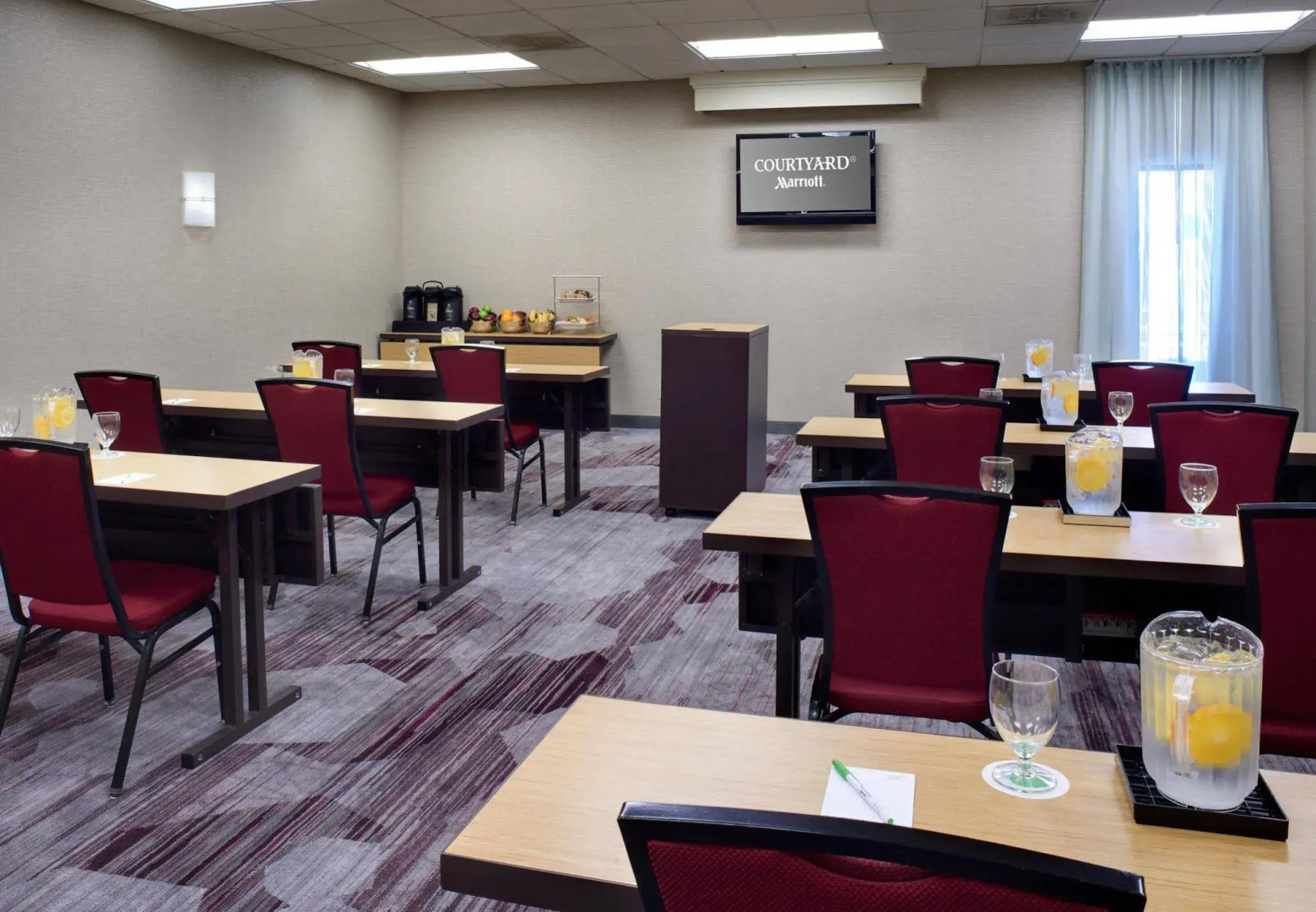 Courtyard by Marriott St. Louis Downtown West