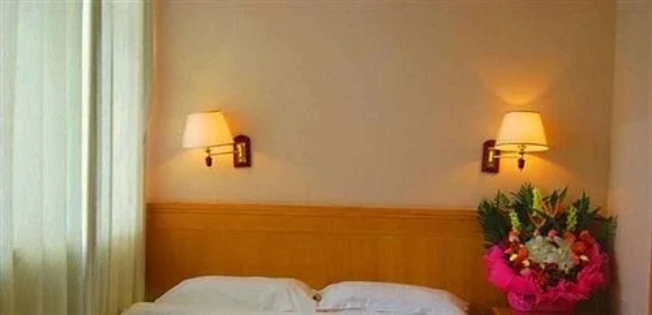 Thank Inn Chain Hotel Pingdingshan Weidong District Jianshe Road Trade Plaza